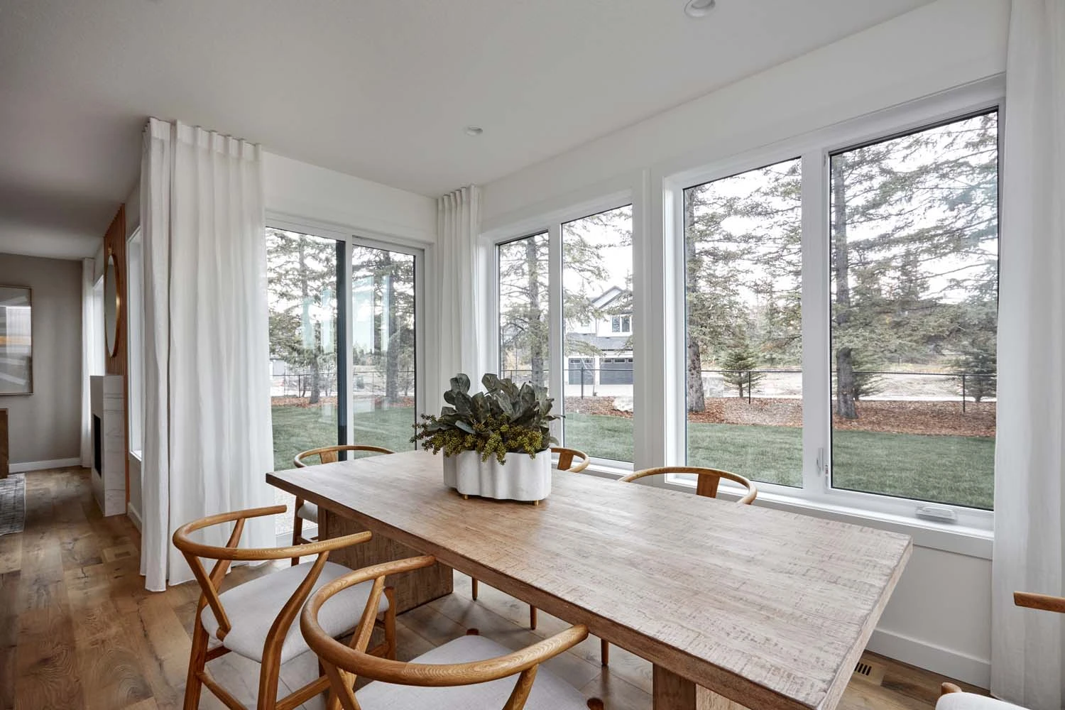 Cardel Designs Dining 14