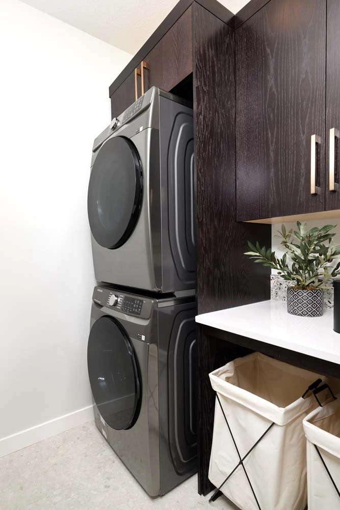 Cardel Designs Laundry Closet 01