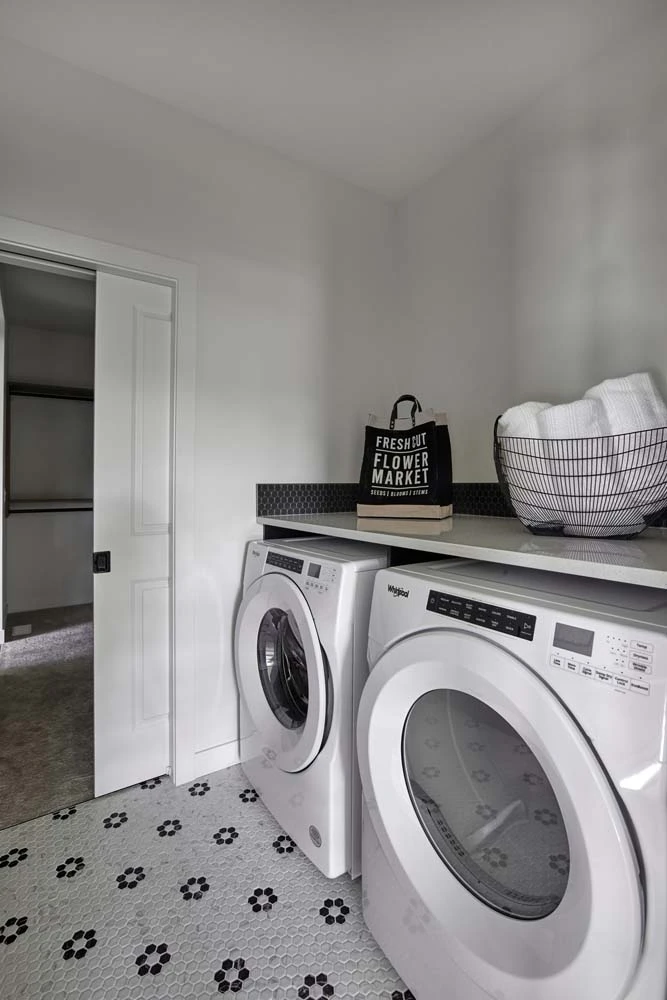 Cardel Designs Laundry Closet 11