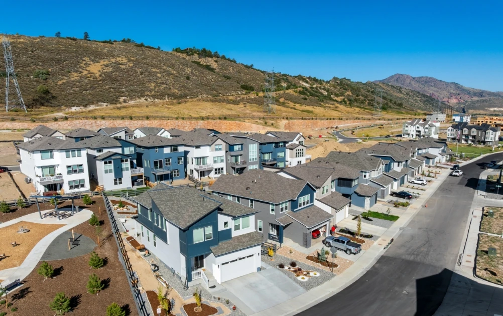 Deer Creek/Three Hills Community 03